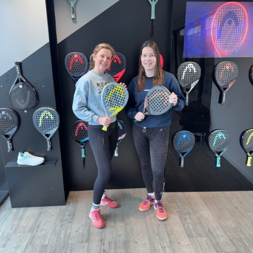 Arianne en Juul Padel